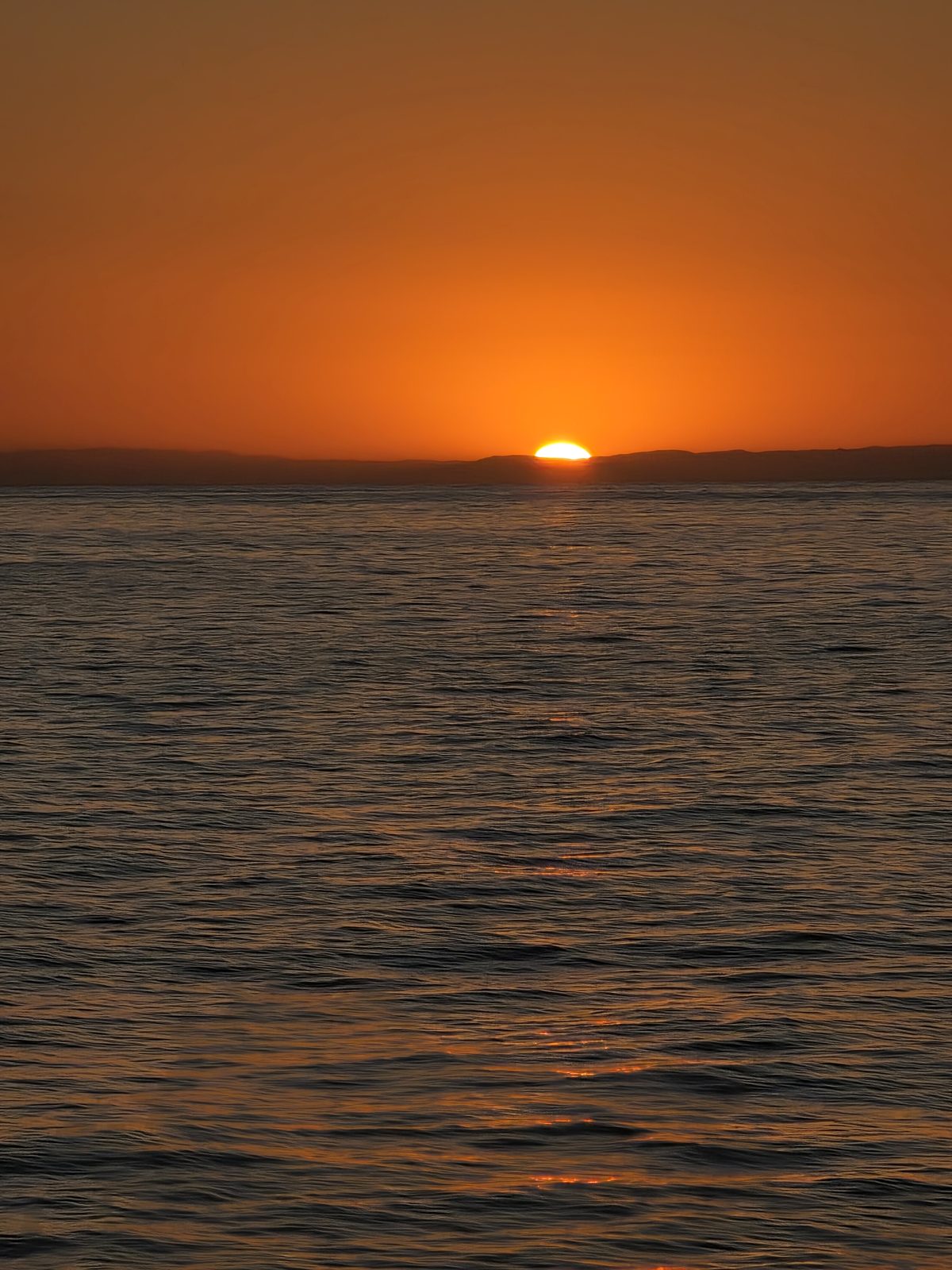 Puesta de sol desde las boyas de las Columbretes